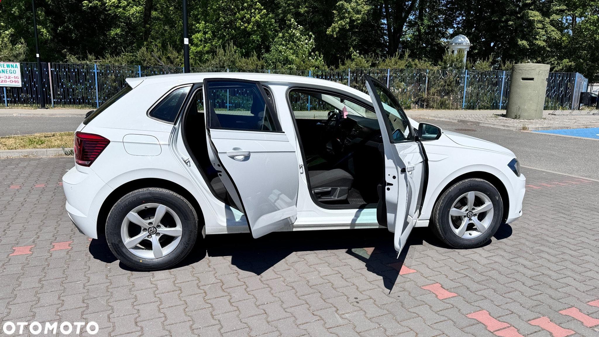 Volkswagen Polo 1.0 TSI Trendline - 4