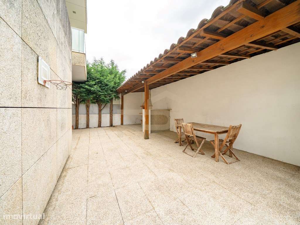 Moradia Gaveto T3 em Braga-7