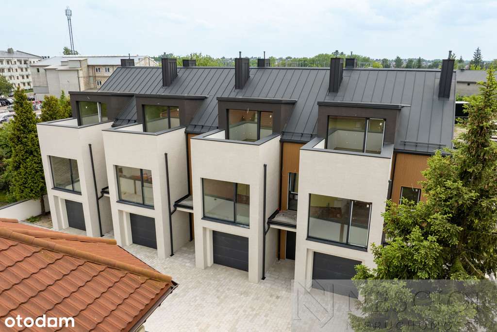 Dom w zabudowie szeregowej Siedlce ul Fabryczna - Pełny obrazek: 1/18