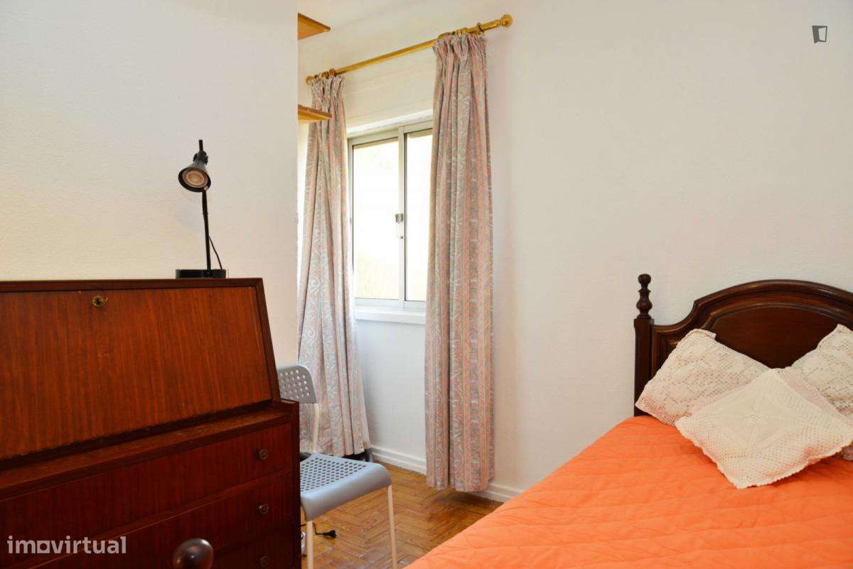 Apartamento com 3 quartos - localizado em Alvalade Lisbon - Grande imagem: 4/10