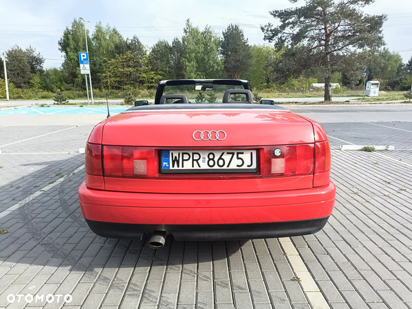 Audi 80 2.0 E - 4