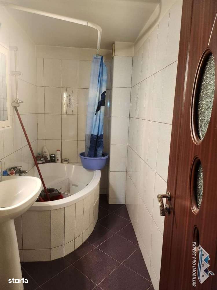 Drumul Sarii Al. Botorani bloc 1989 et. 3, 76mp-11