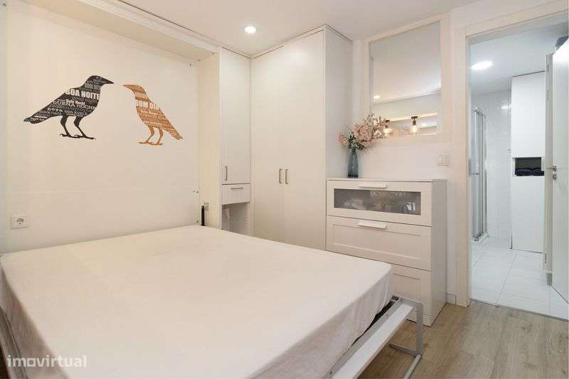 T0 na travessa do poço dos Negros - sem imobiliarias pf - Grande imagem: 4/8