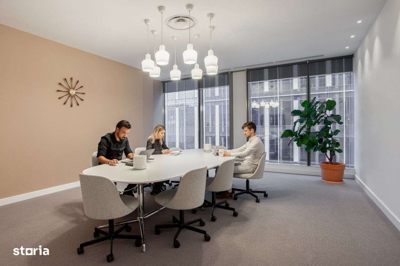 Spațiu de birou frumos proiectat pentru 5 persoană în Spaces Expo - Imagine principală: 5/12