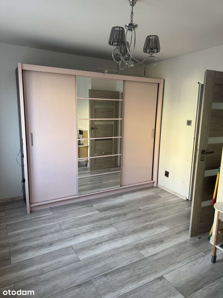 Sprzedam ustawne 2-pokojowe mieszkanie OS. Wyzwolenia Turek-13