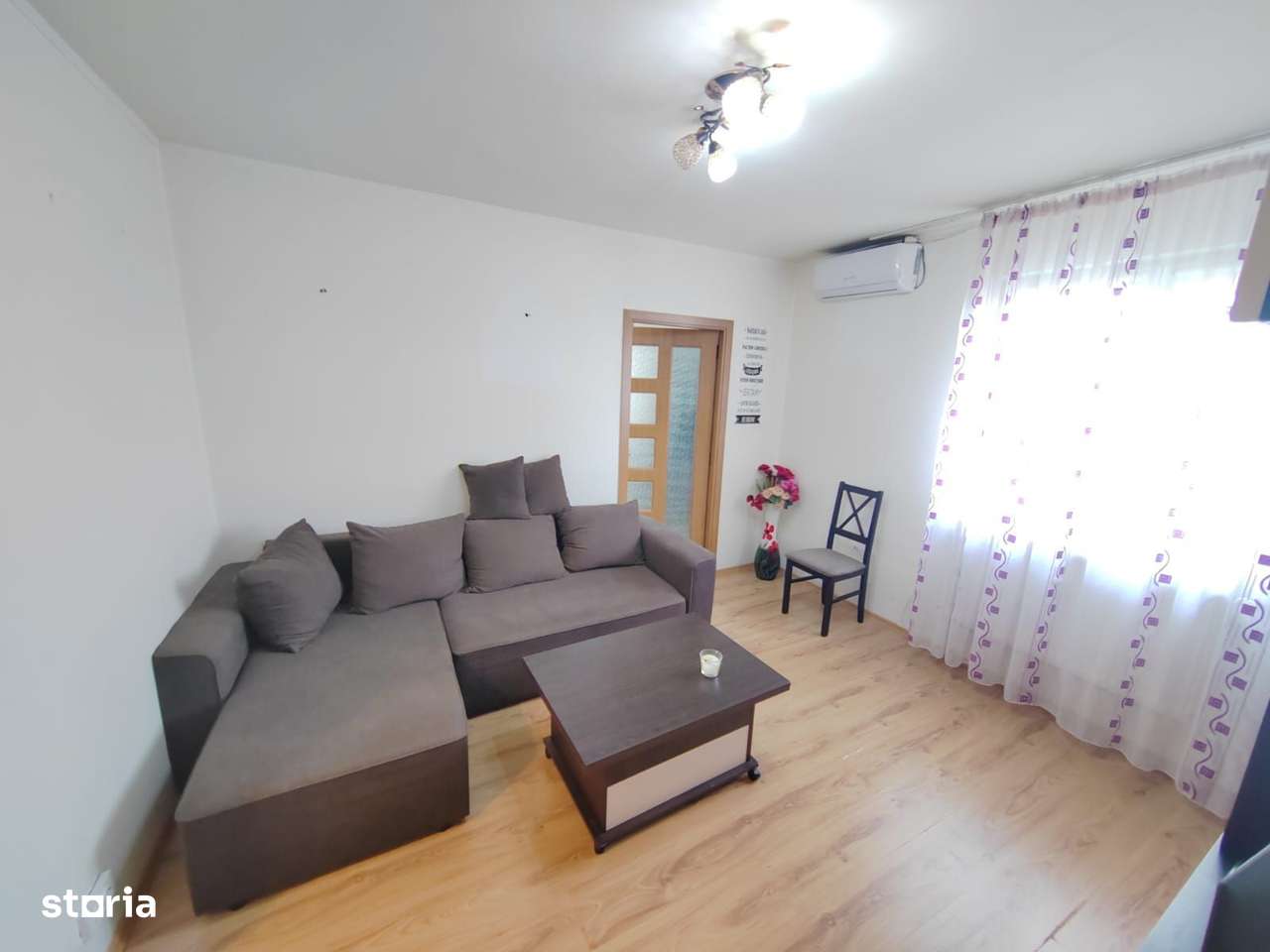 Titan Metrou 1 Decembrie-1