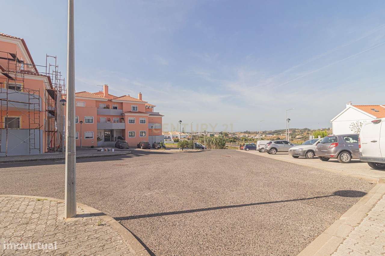 Apartamento T2 em Mafra — Luminoso, Espaçoso e Pronto a Viver-35