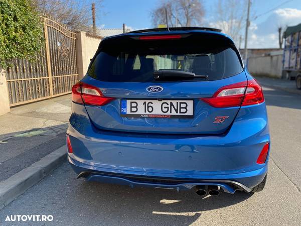 Ford Fiesta 1.5 EcoBoost ST - 11