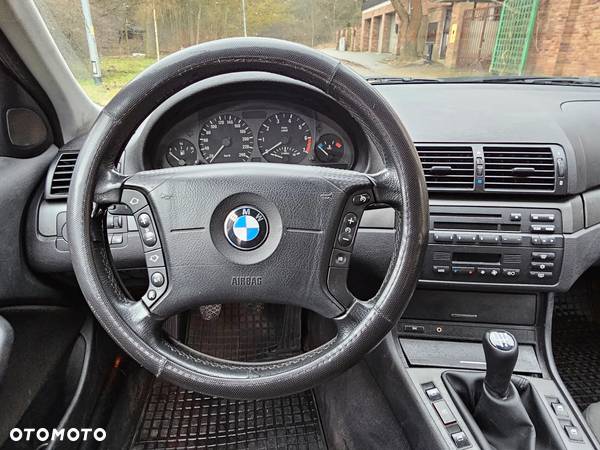 BMW Seria 3 318i Touring Edition Exclusive - 15