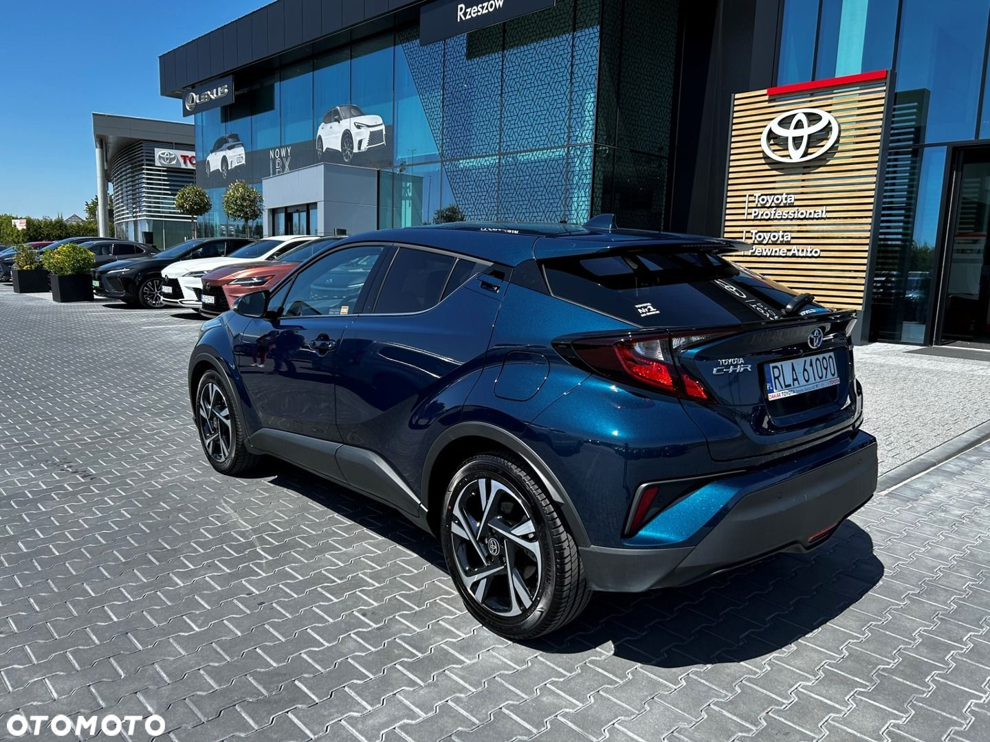 Toyota C-HR - 3