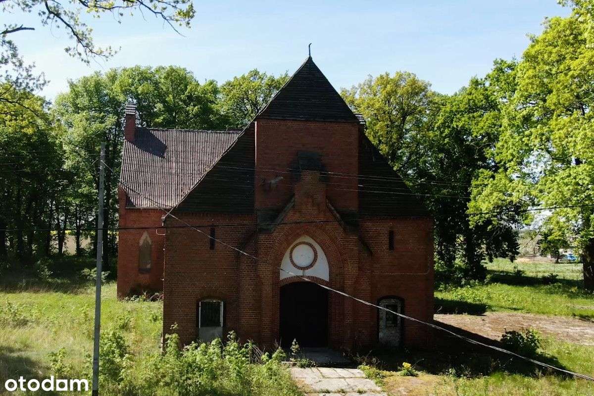 Kościół Z Przeznaczeniem Na Hotel Lub Salę Weselną - Pełny obrazek: 2/19
