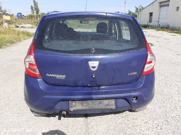 Dezmembrez DACIA SANDERO 1.4 mpi - 4