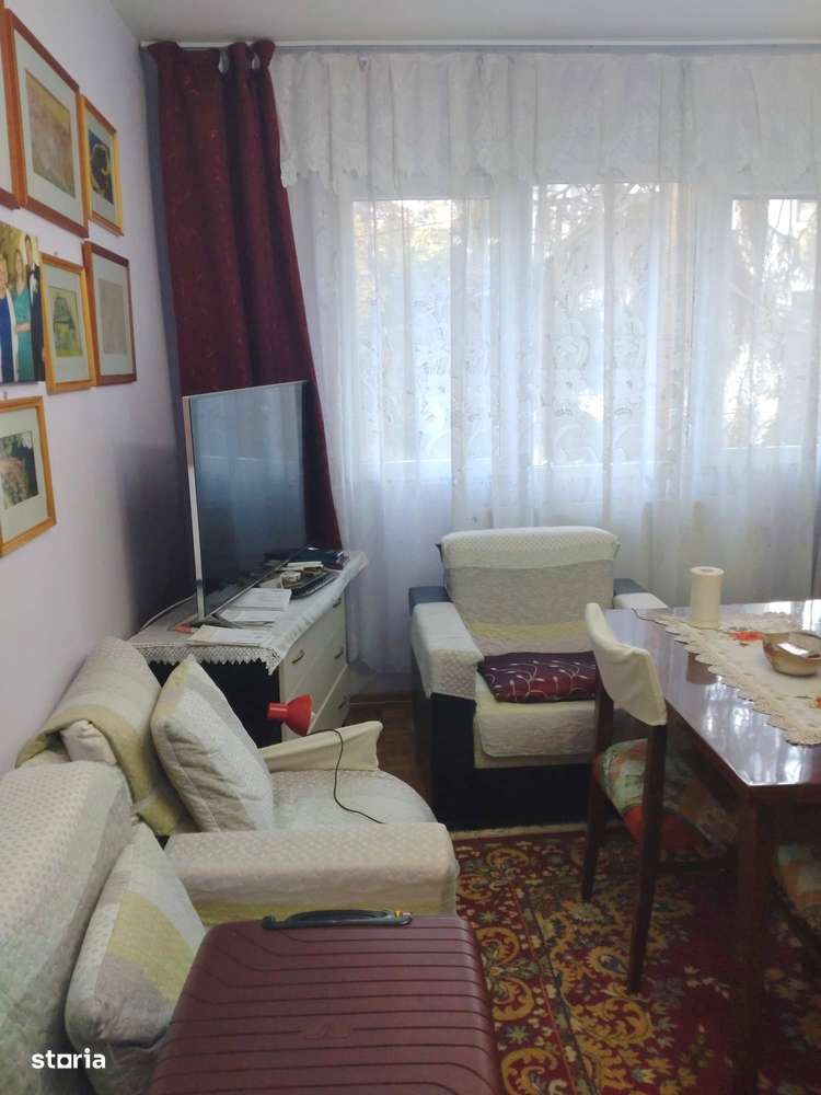 Apartament 3 camere, zona Centrală – Parcul Cancicov, etaj 1 din 4-3