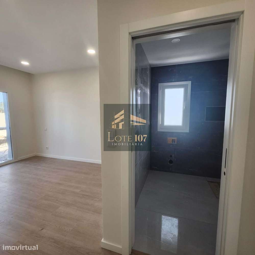 Moradia Térrea Isolada T4 em Bela Vista - Quinta do Anjo-12