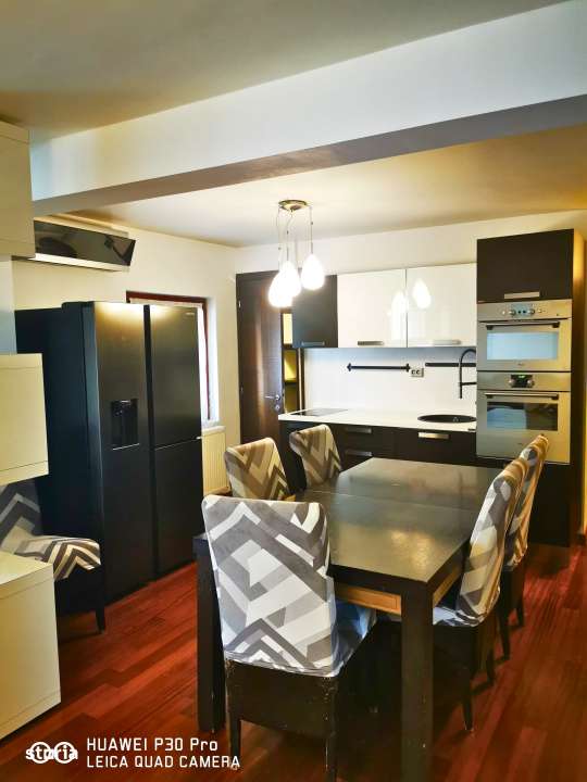 Apartament 2 camere de inchiriat – zona linistita, vedere spre parc - Imagine principală: 3/11