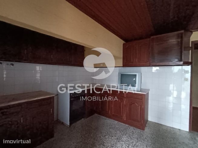 Moradia T3 em Penhalonga, Marco de Canaveses | Próxima do Rio Douro-6