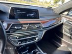 BMW Seria 7 750i xDrive - 15