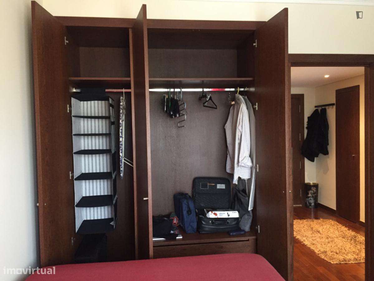 Apartamento com 1 quartos - localizado em São Mamede de Infesta Porto - Grande imagem: 3/6