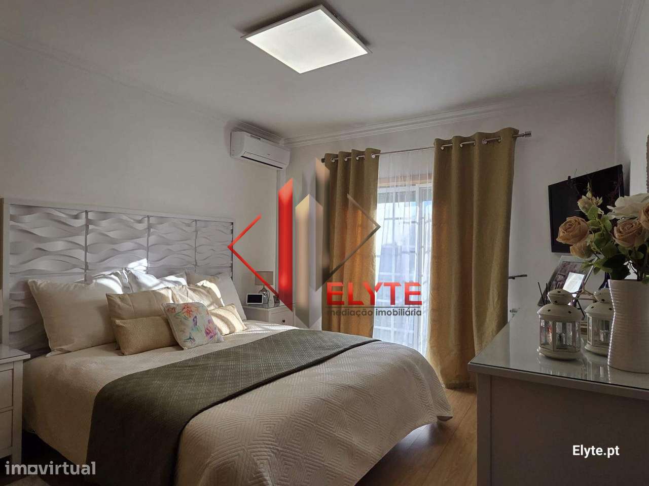 Apartamento T4 com Lugar de Garagem-21