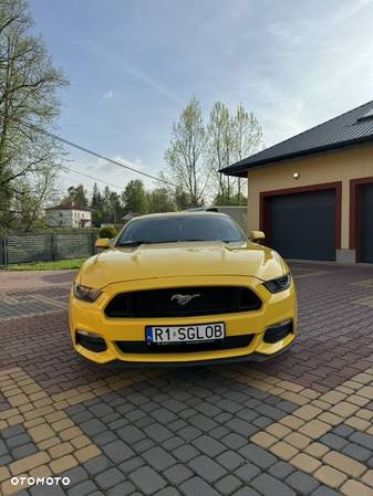 Ford Mustang - 5