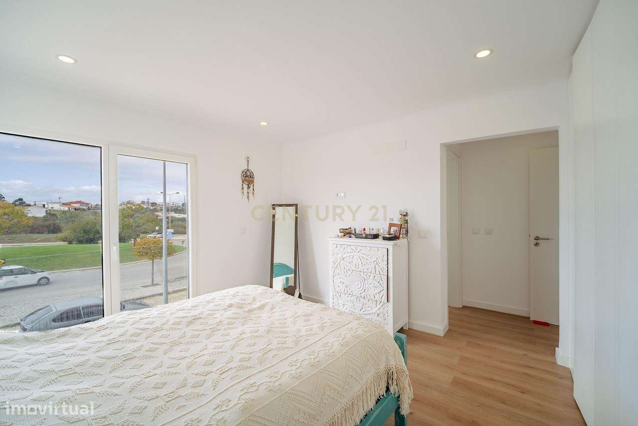 Moradia T3 - Quinta Genovesa/Sobreda-25