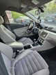 Volkswagen Passat Variant 2.0 TDI DPF Highline - 8