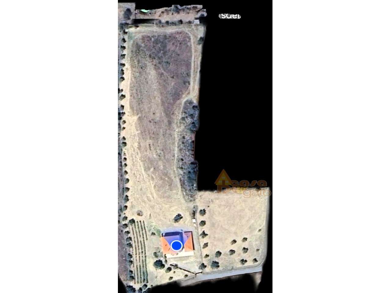 Moradia com 13.000 M2 de terreno envolvente - Grande imagem: 2/10