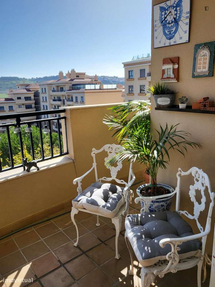 Quarto - localizado em Lisbon - Grande imagem: 4/7