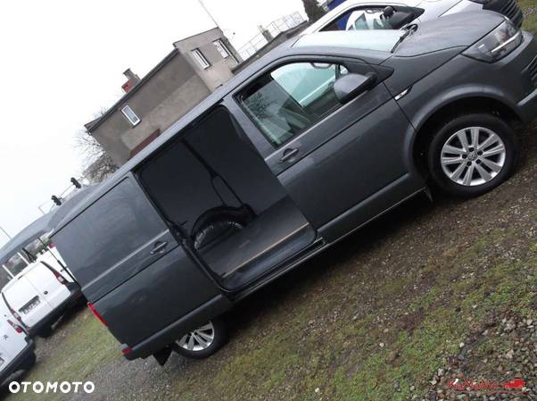 Volkswagen Transporter - 12