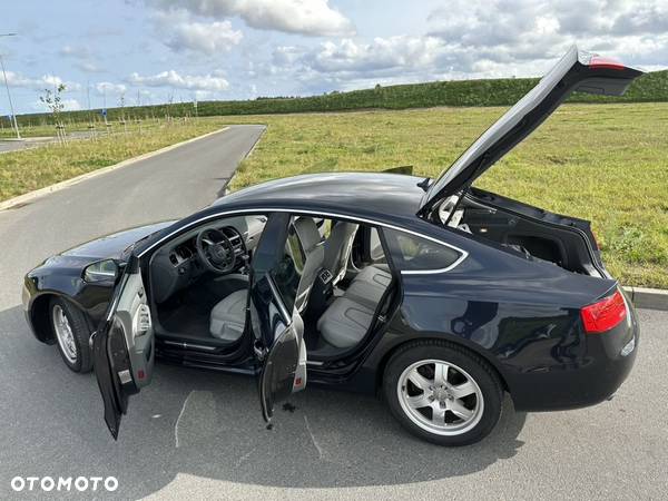 Audi A5 2.0 TDI Multitronic - 11