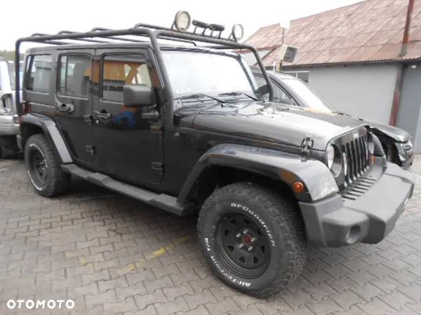 SZYBA KLAPY Jeep Wrangler JK 4D 2012 Wszystkie części - 4