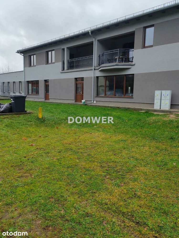 Budynek usługowo-handlowo-mieszkalny w Przyłęgu-11