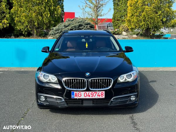 BMW Seria 5 520d xDrive Touring Aut. Luxury Line - 1