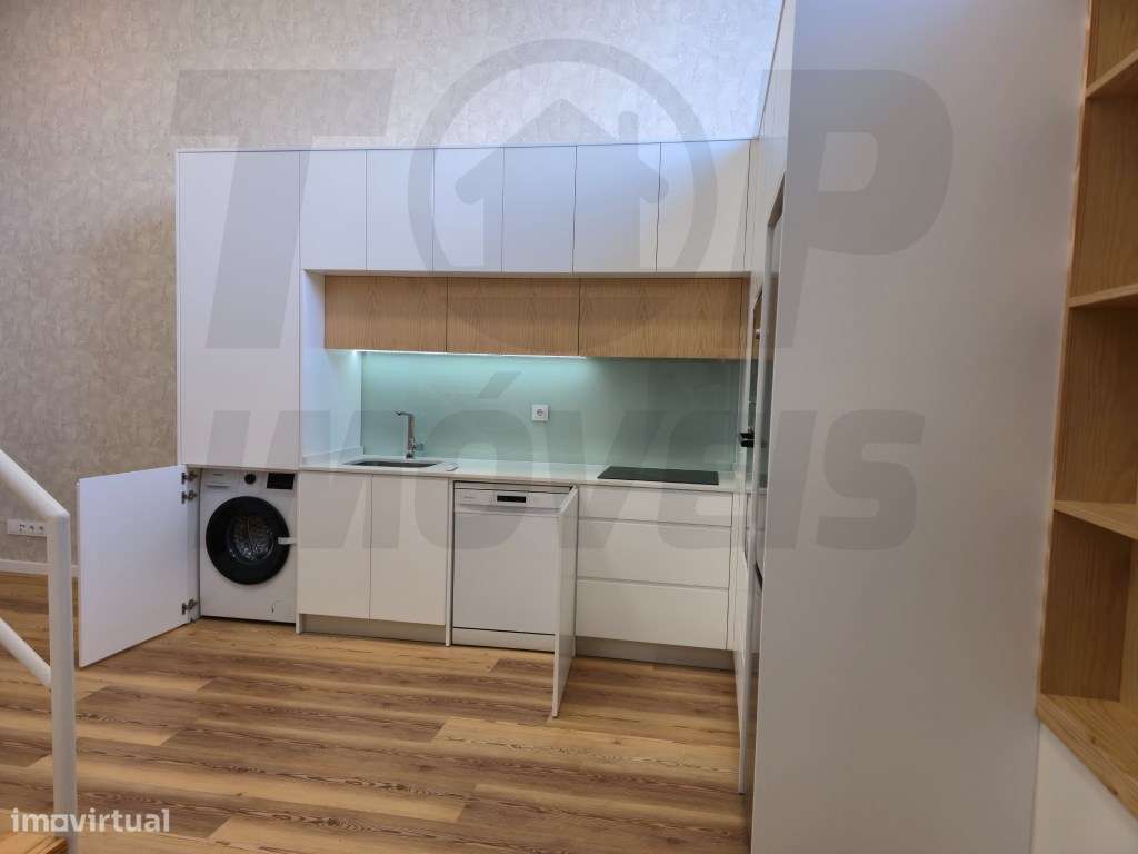 Apartamento T1+1 no Centro de Paredes - Estilo Mezanino - 800€/Mês - Grande imagem: 4/15