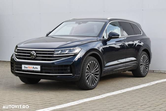 Volkswagen Touareg - 1