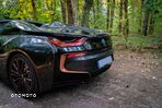 BMW i8 Roadster - 32