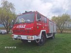 Steyr 791 samochód specjalny pożarniczy 2200 l 9 osób - 2