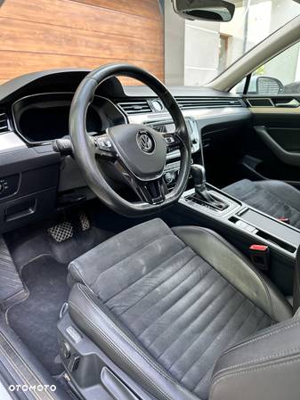 Volkswagen Passat 2.0 TDI BMT Highline DSG - 10