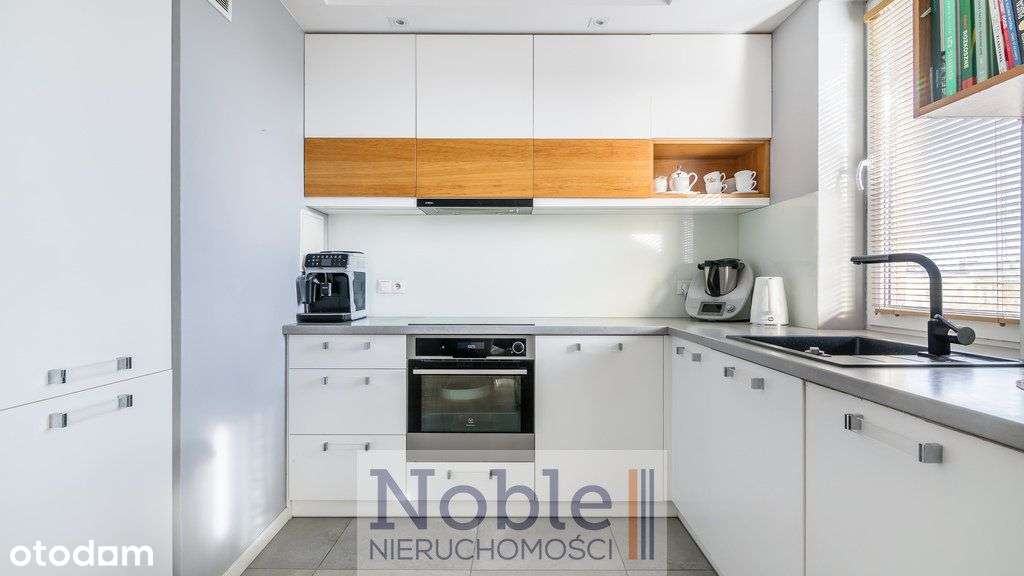 Dwupoziomowe, Taras, Miejsce w hali, Fikakowo-2