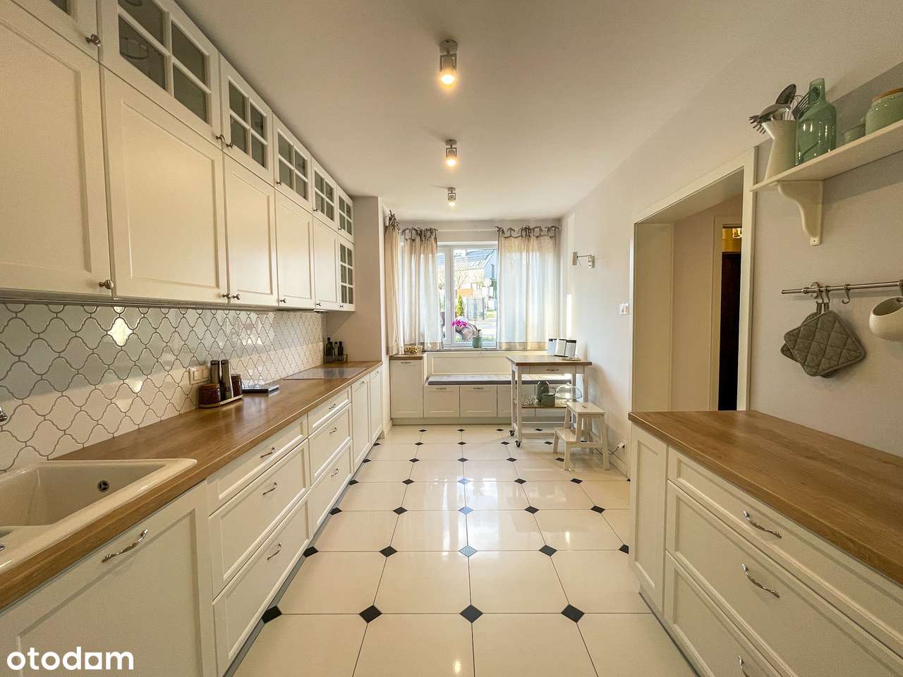 Stylowy i przestronny dom | 3 niezależne pokoje | ogród | garaż-4