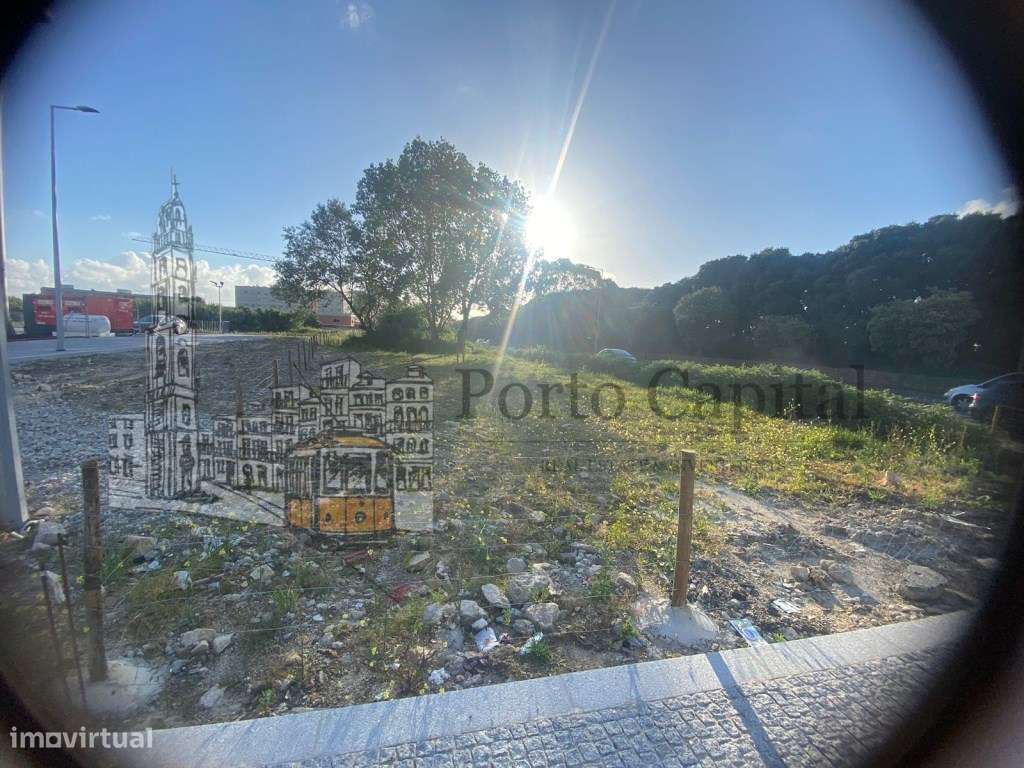 Terreno em área nobre de Leça da Palmeira - Grande imagem: 4/25