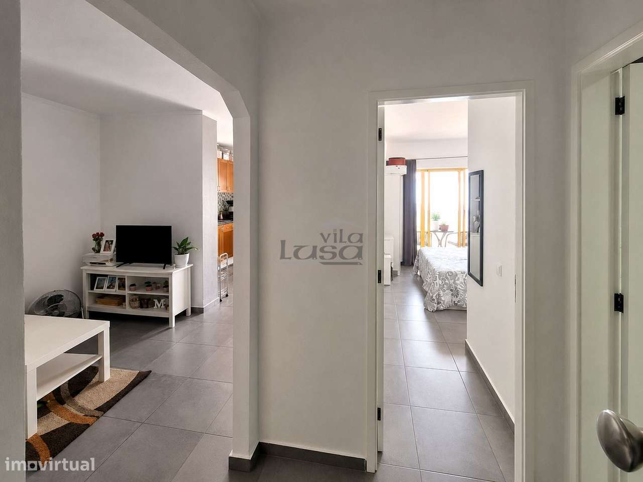 Apartamento T1 a 300 Metros da Praia da Rocha-4