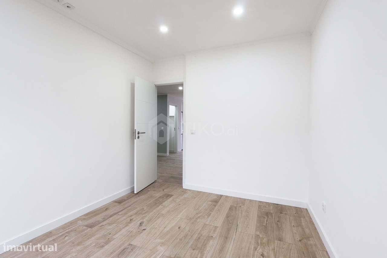 T4 TOTALMENTE REMODELADO NA DAMAIA – PRONTO A HABITAR | LOCALIZAÇÃO E-13