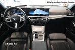 BMW Seria 3 318i - 14