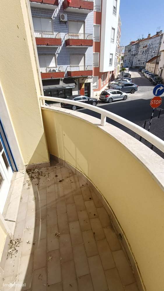 Prédio com 2 pisos | Centro do Montijo | Afetação Mista-23