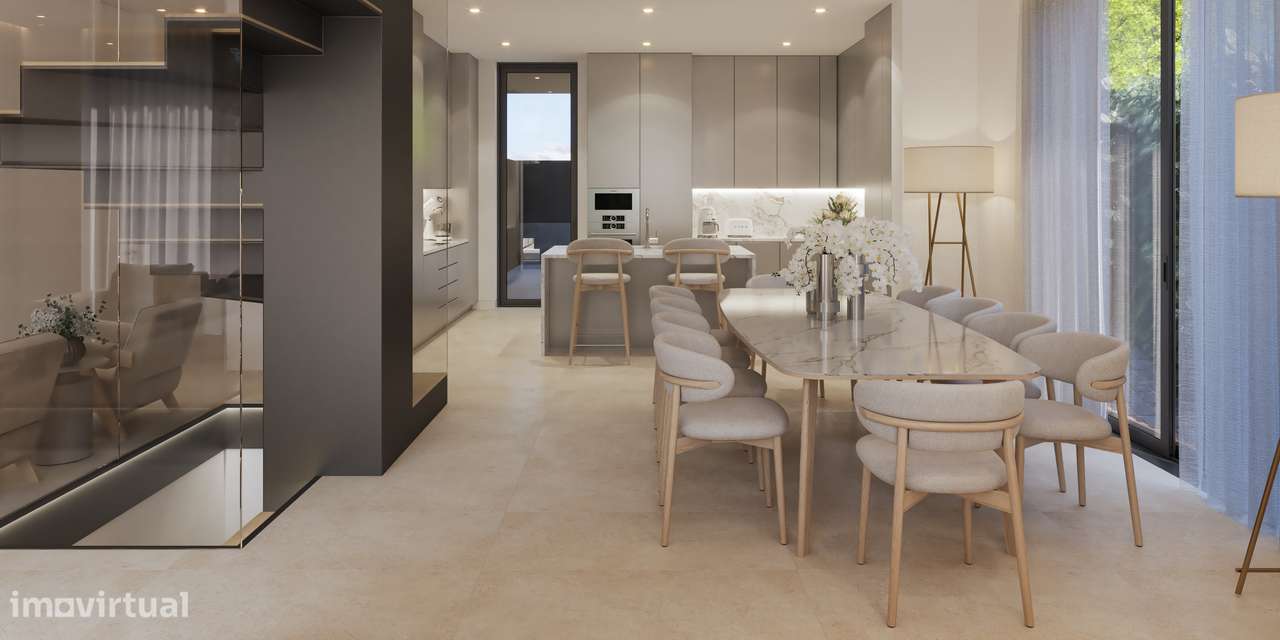 Moradia T4 com piscina, garagem e vista jardim e serra-15