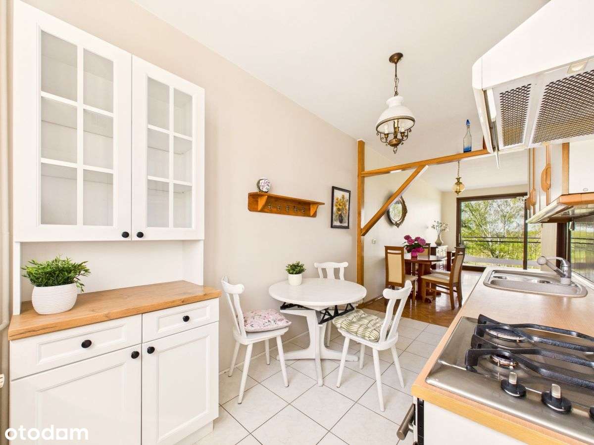 *Panoramiczne okno z tarasem - widok na las* - Pełny obrazek: 5/20