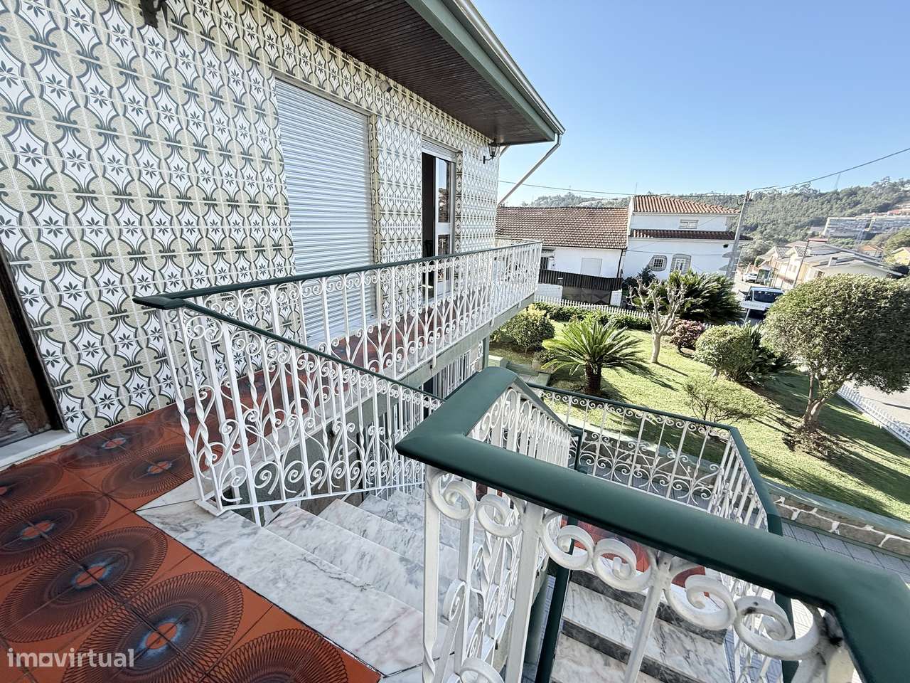 Moradia T7 | Elevador | Box 6 Carros | Jardim | 600m2 | Gondomar-39