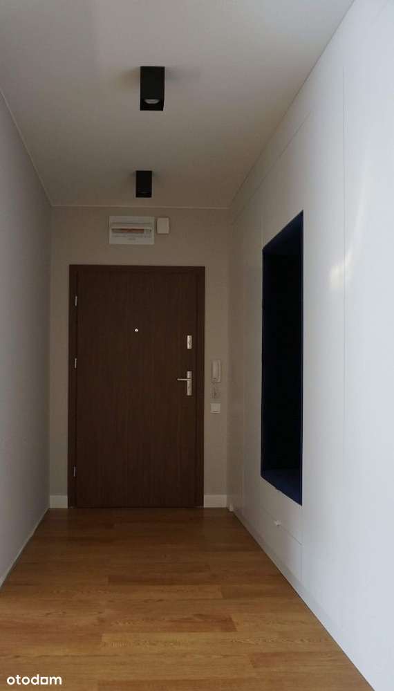 Przestronny apartament 3 pokojowy.-7