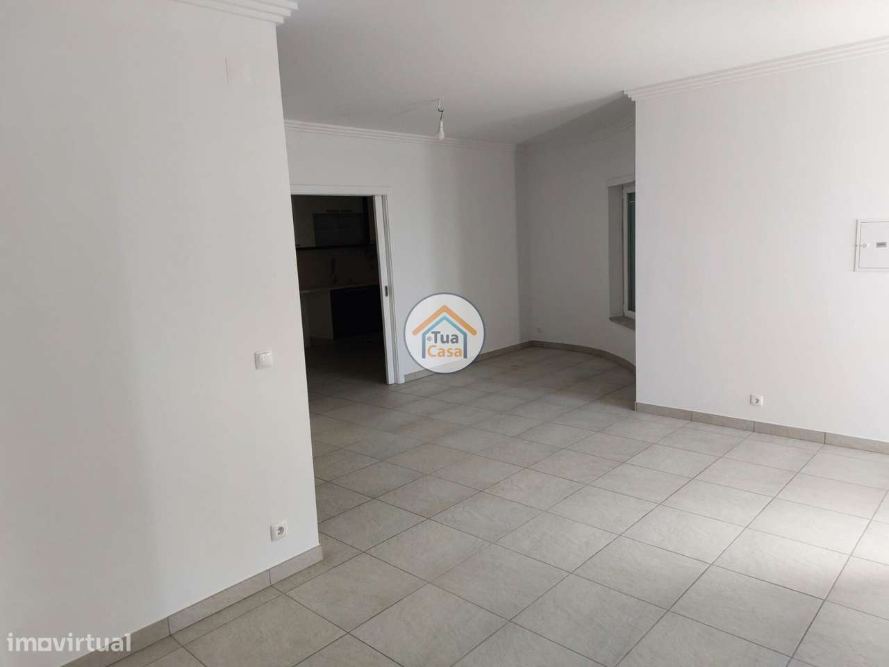 Moradia T3+1 Bi-Familiar com Vista Serra e Mar no Centro Ericeira - Grande imagem: 5/30